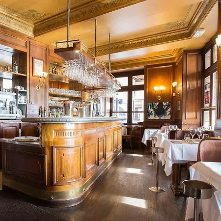 Riverside Apartman *